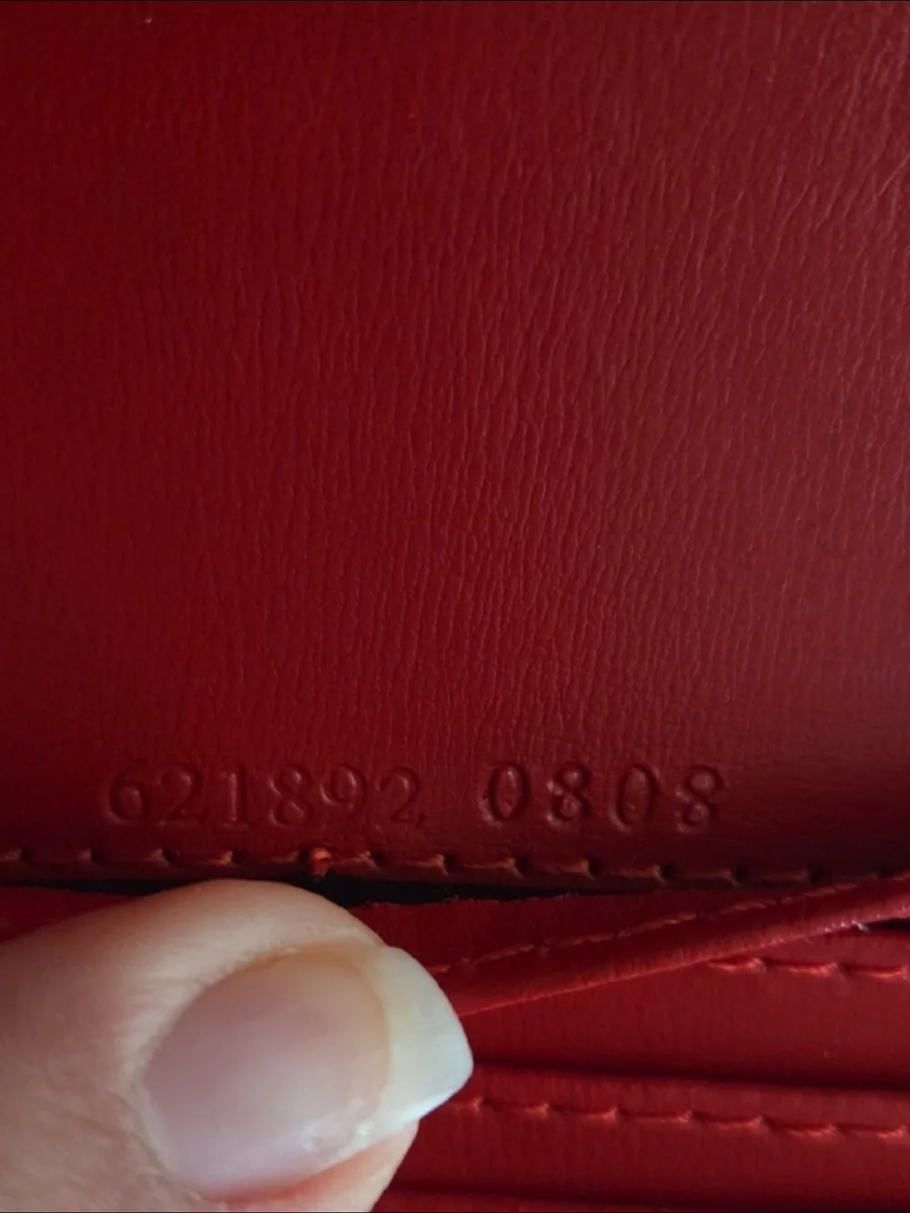 Gucci Red Trim GG Canvas Chain Wallet - Picture 2 of 7